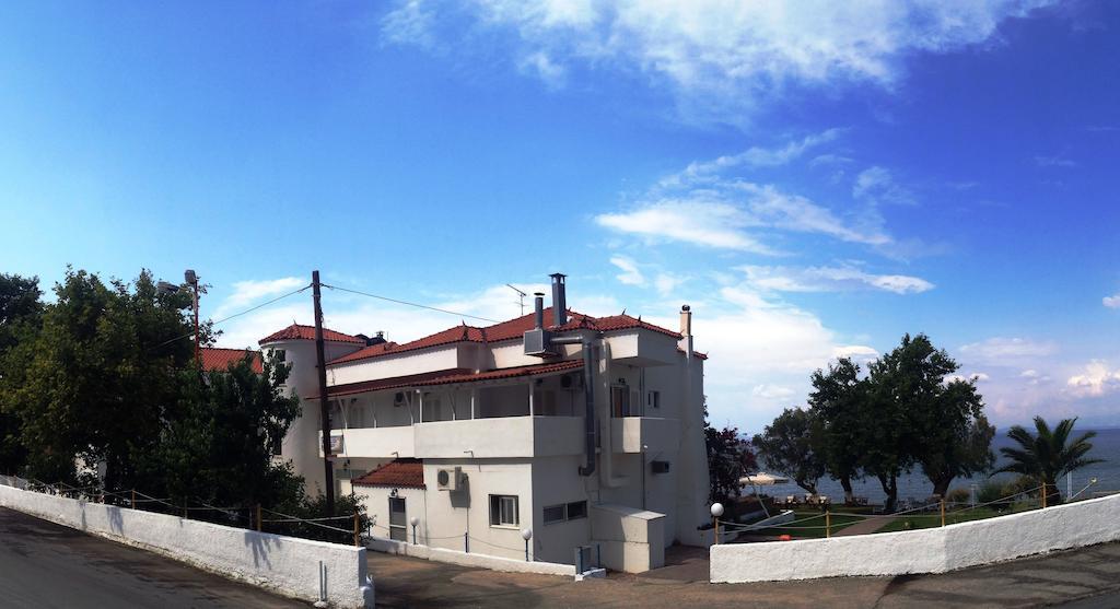 Hotel Petalidi Skala Mistegnon Exteriér fotografie